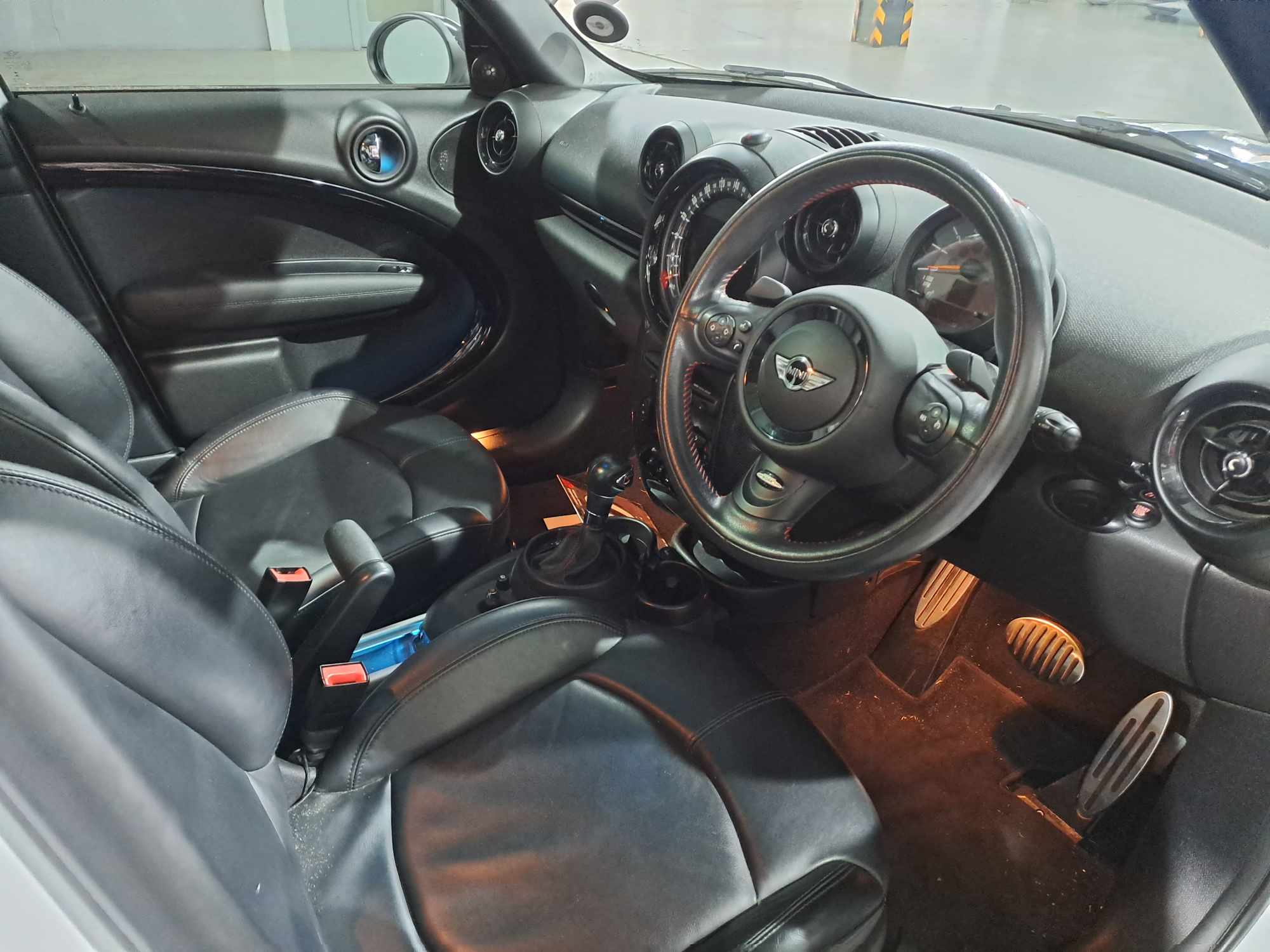 2017 Mini Cooper S Countryman A/T thumbnail 6