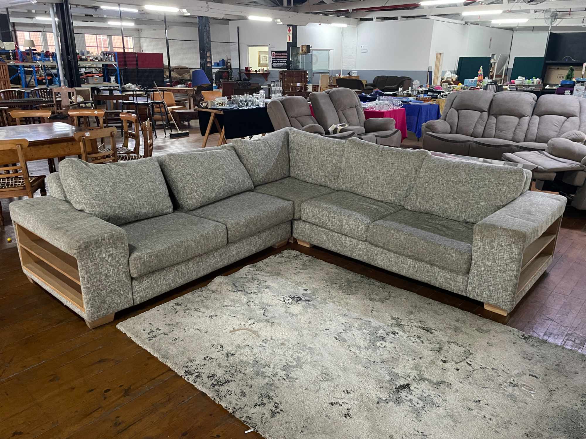 Furniture And Appliances - Gqeberha thumbnail 12