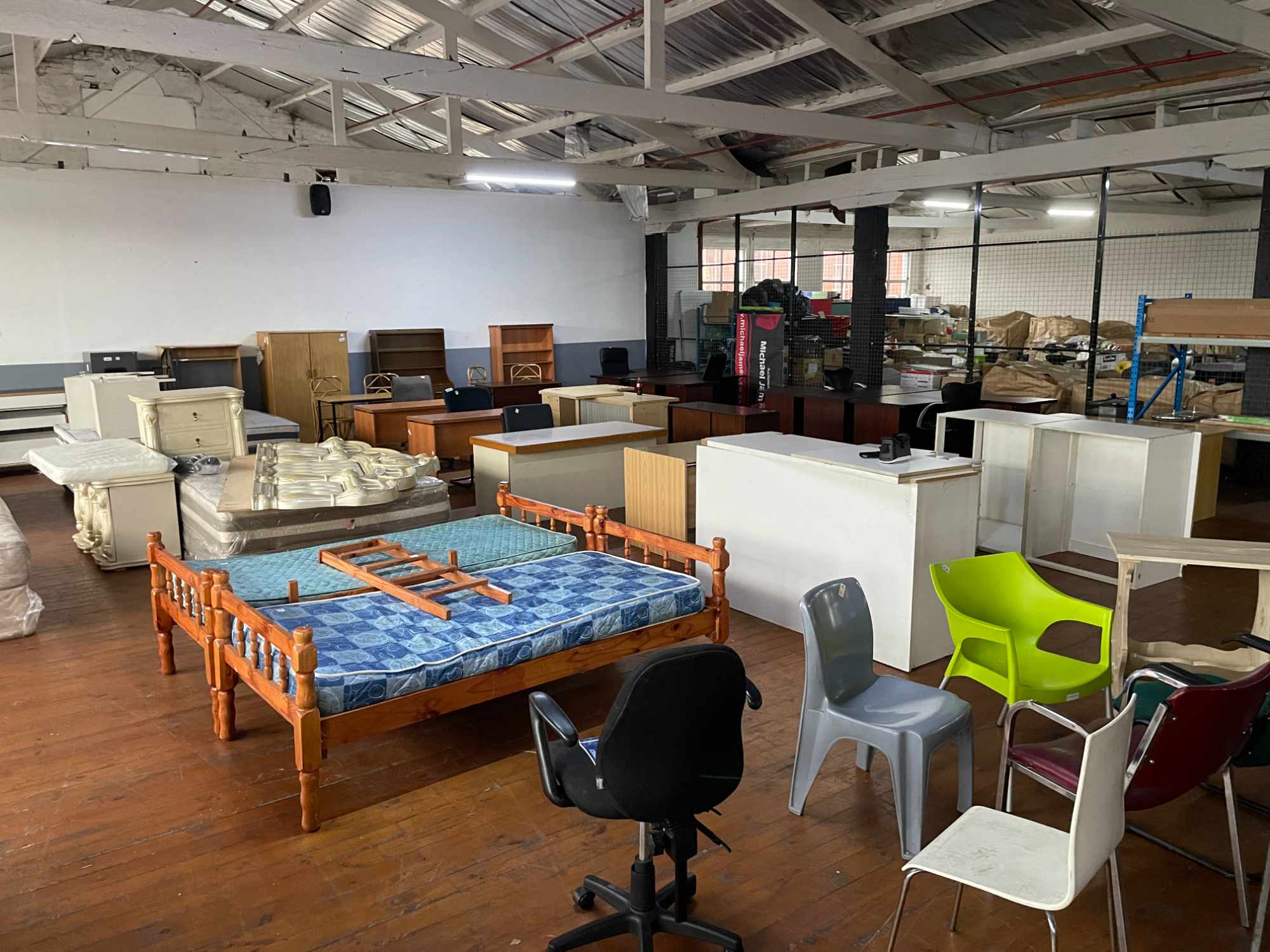 Furniture And Appliances - Gqeberha thumbnail 34