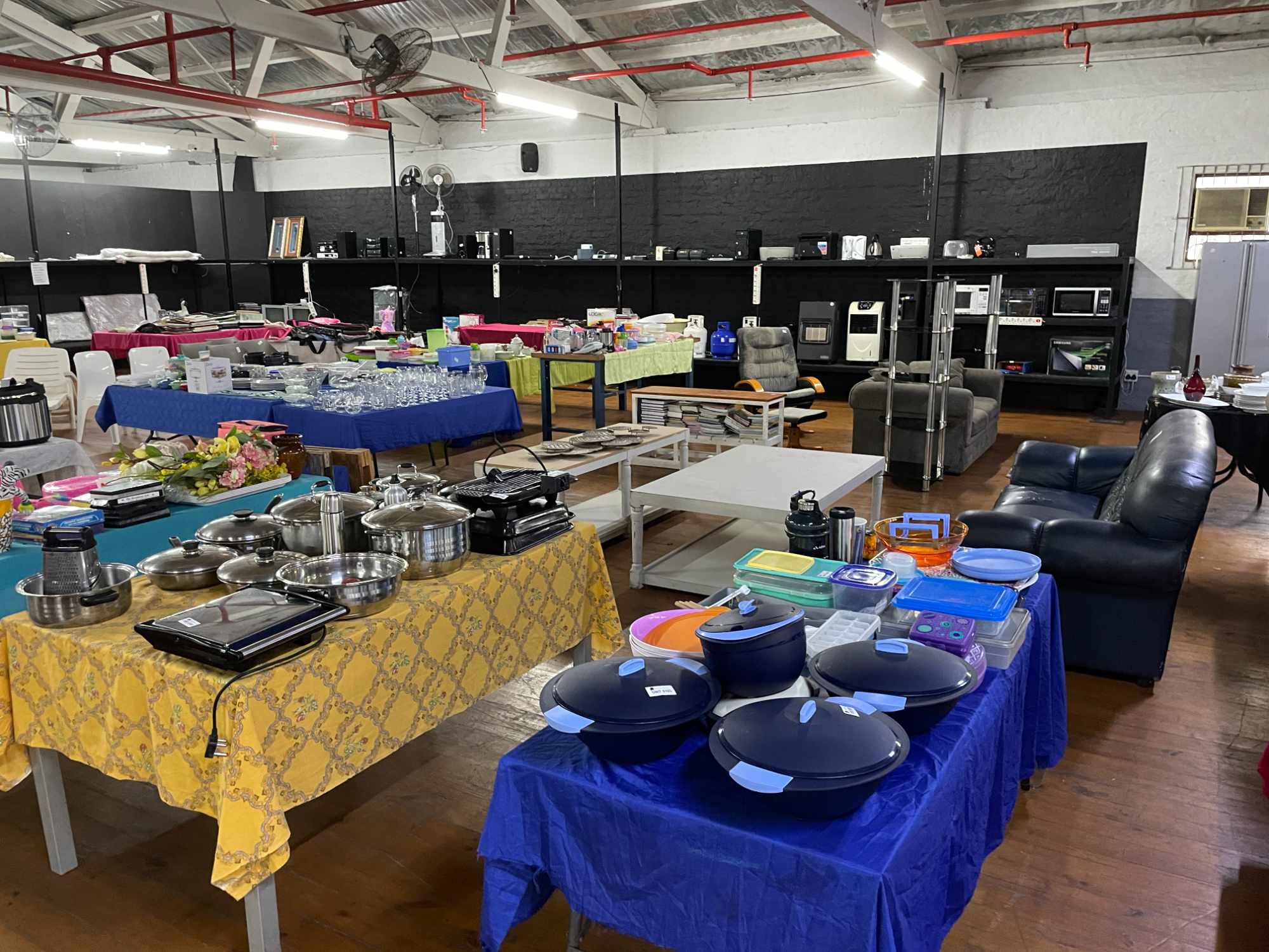 Furniture And Appliances - Gqeberha thumbnail 37