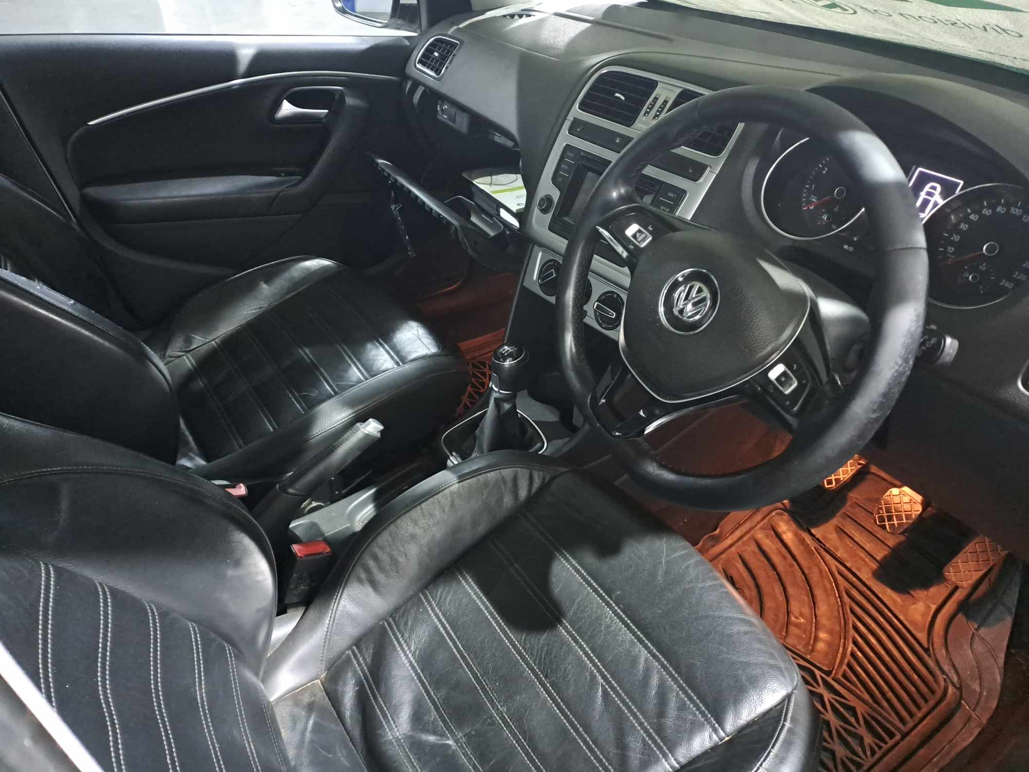 2014 Volkswagen Polo GP 1.2 TSI Highline (81Kw) thumbnail 6