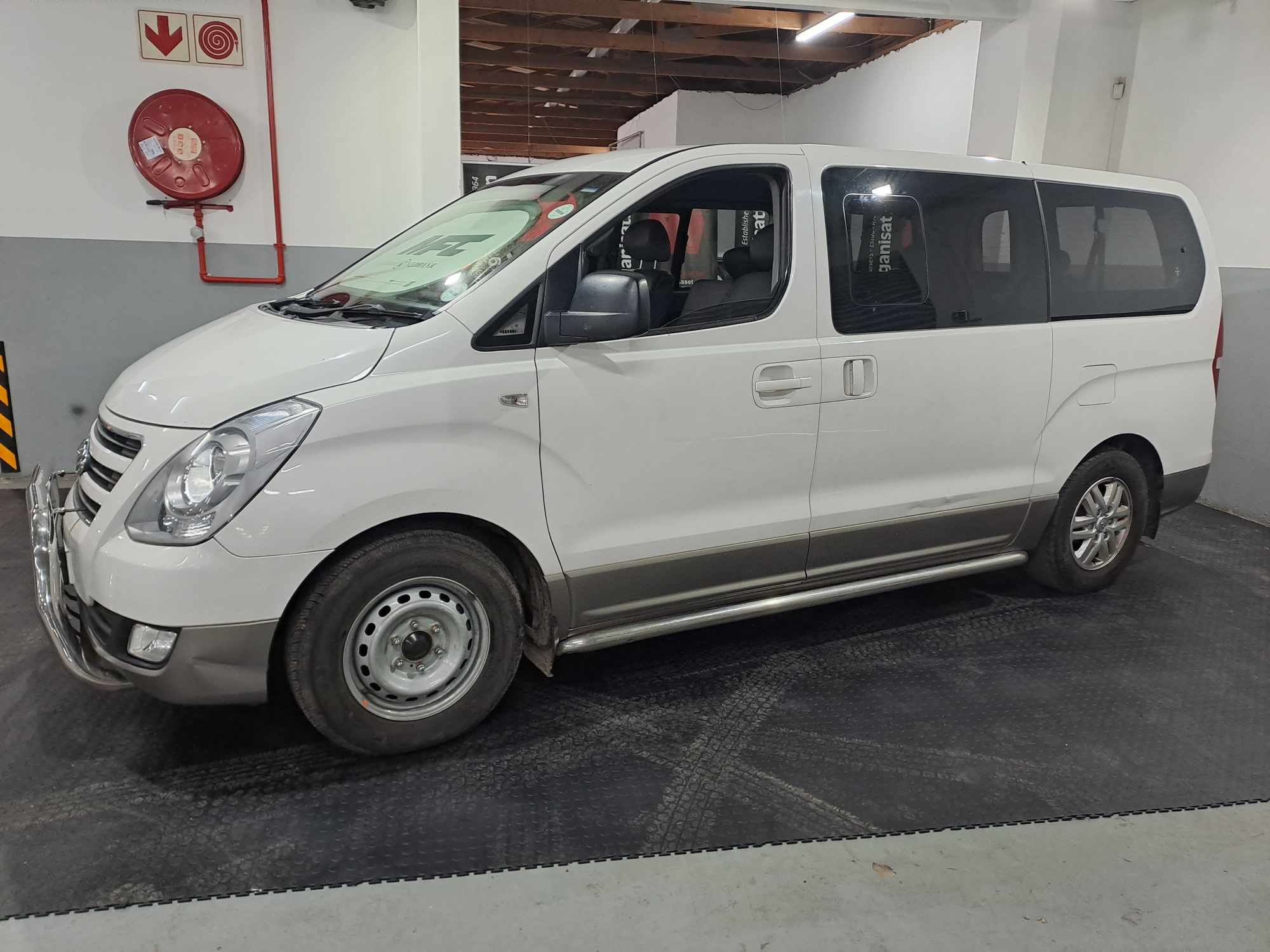 2018 Hyundai H-1 2.5 CRDI A/T 2.5 Elite thumbnail 3
