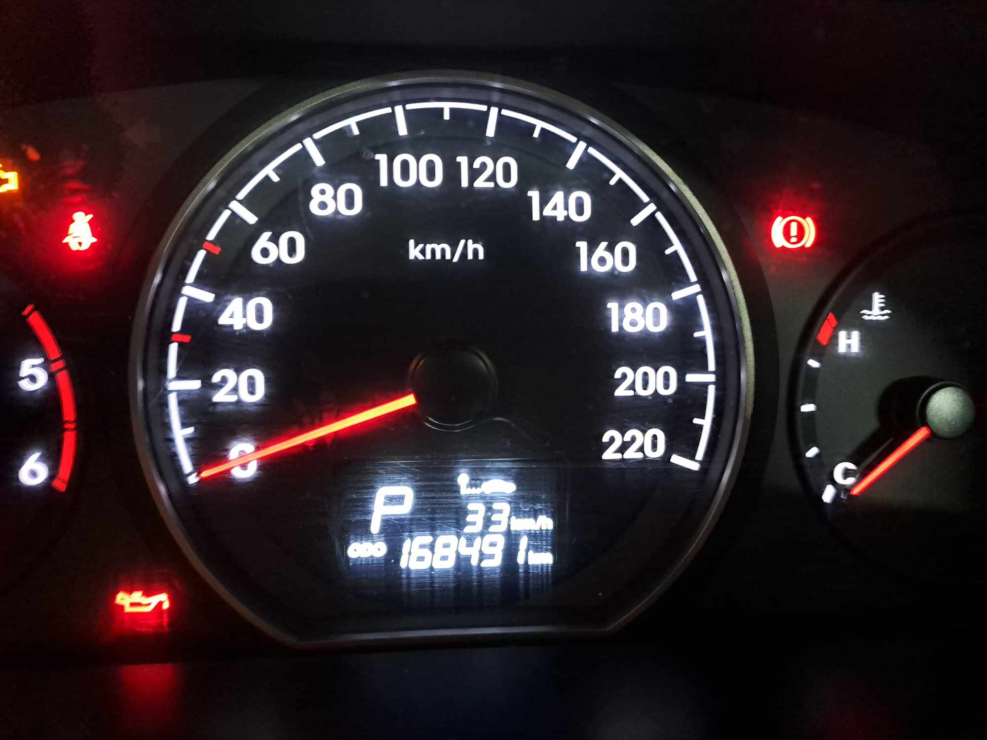 2018 Hyundai H-1 2.5 CRDI A/T 2.5 Elite thumbnail 8