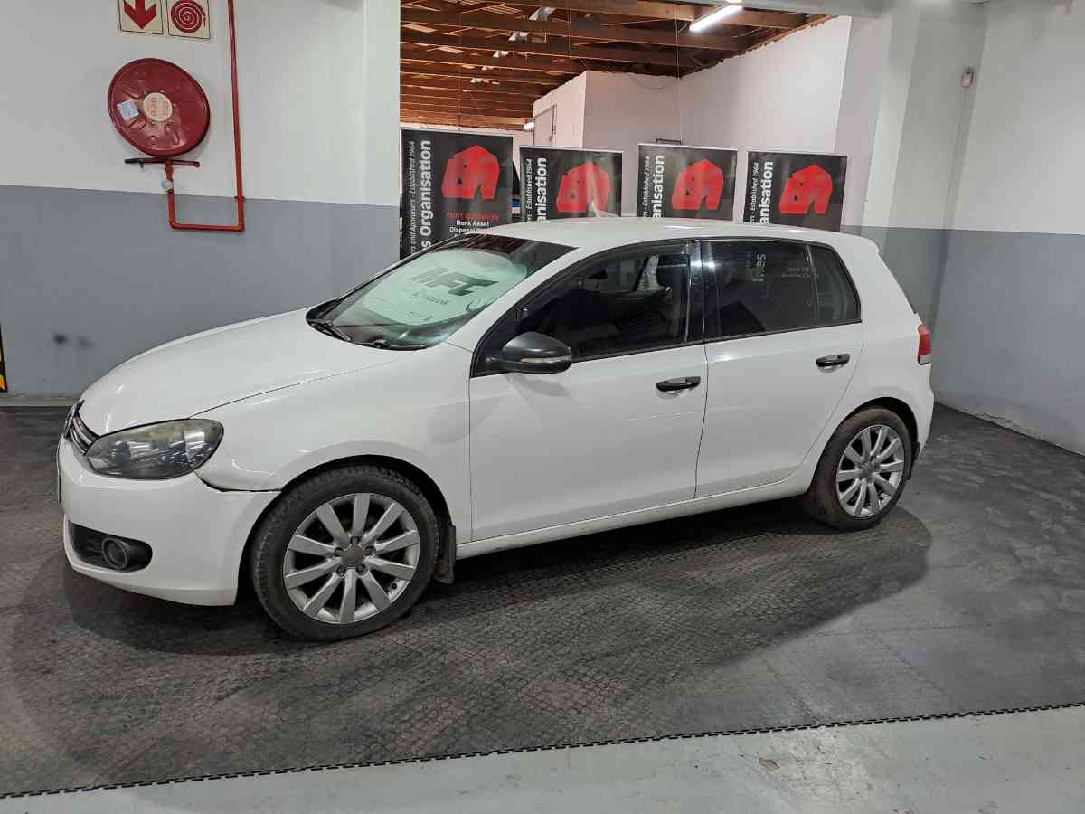 2011 Volkwagen Golf VI 1.6i Trendline