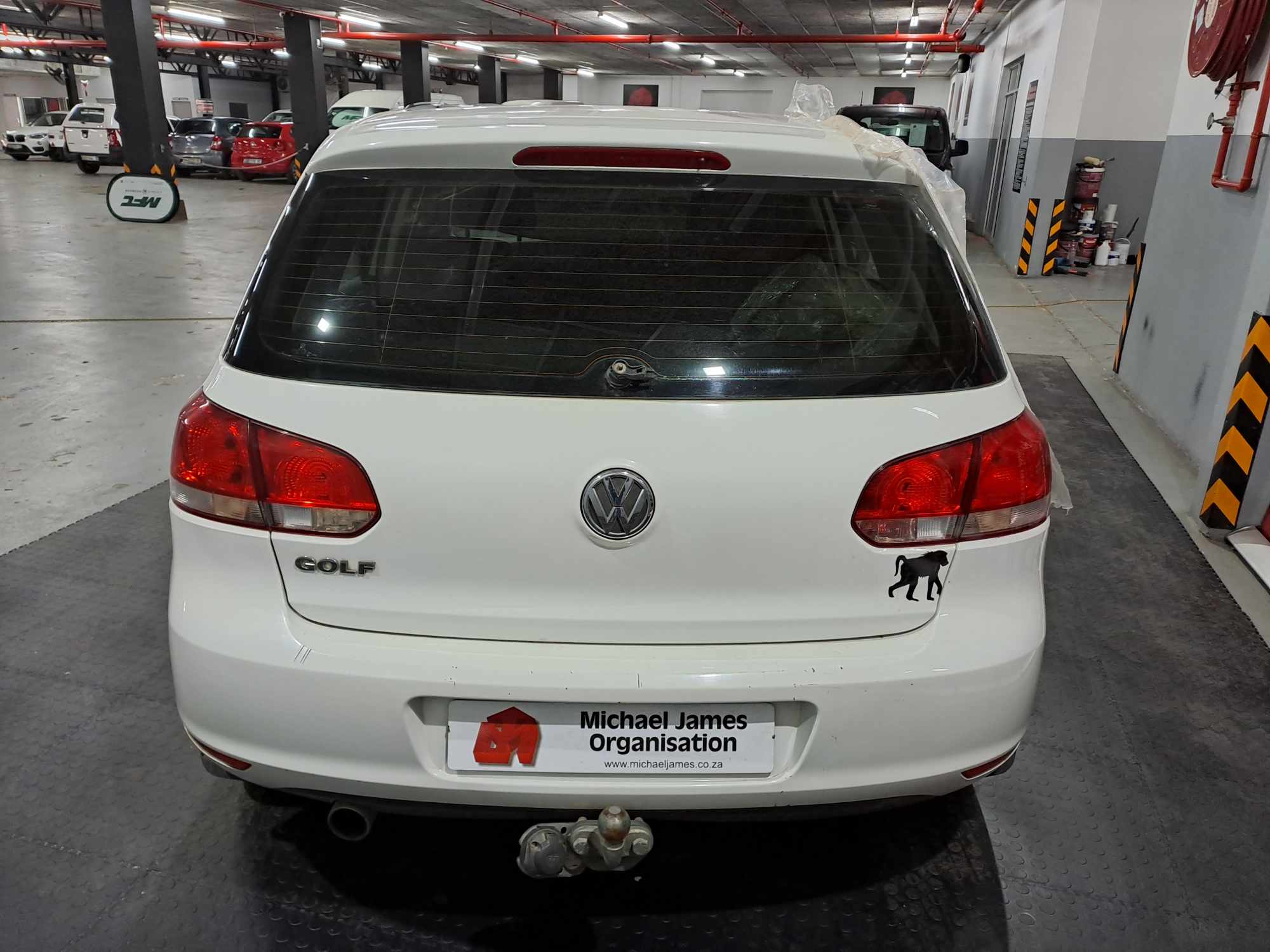 2011 Volkwagen Golf VI 1.6i Trendline thumbnail 4