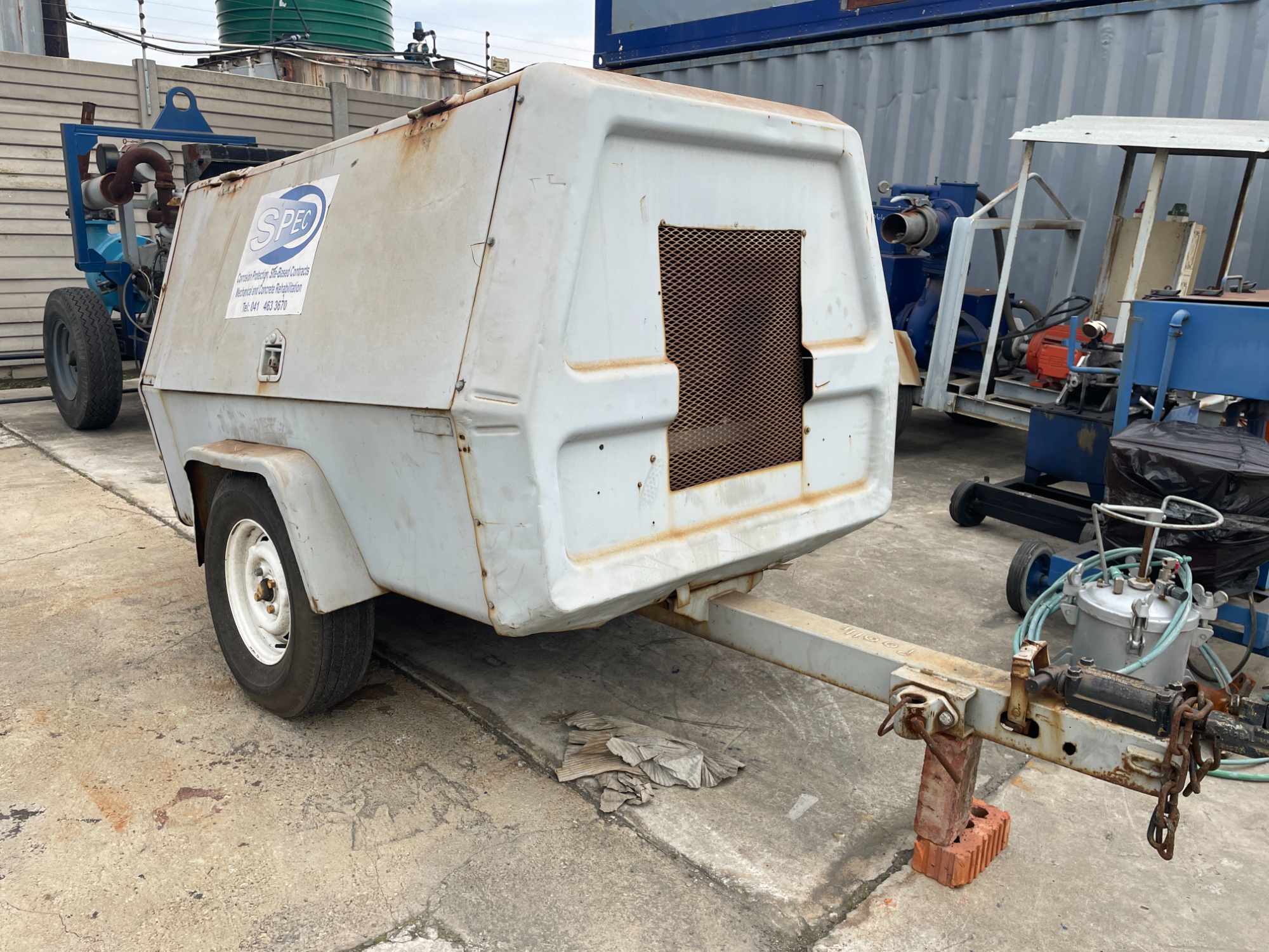 TLB, Bowsers, Trailers, Compressors, Scaffolding, Tools, and Office Furniture thumbnail 13
