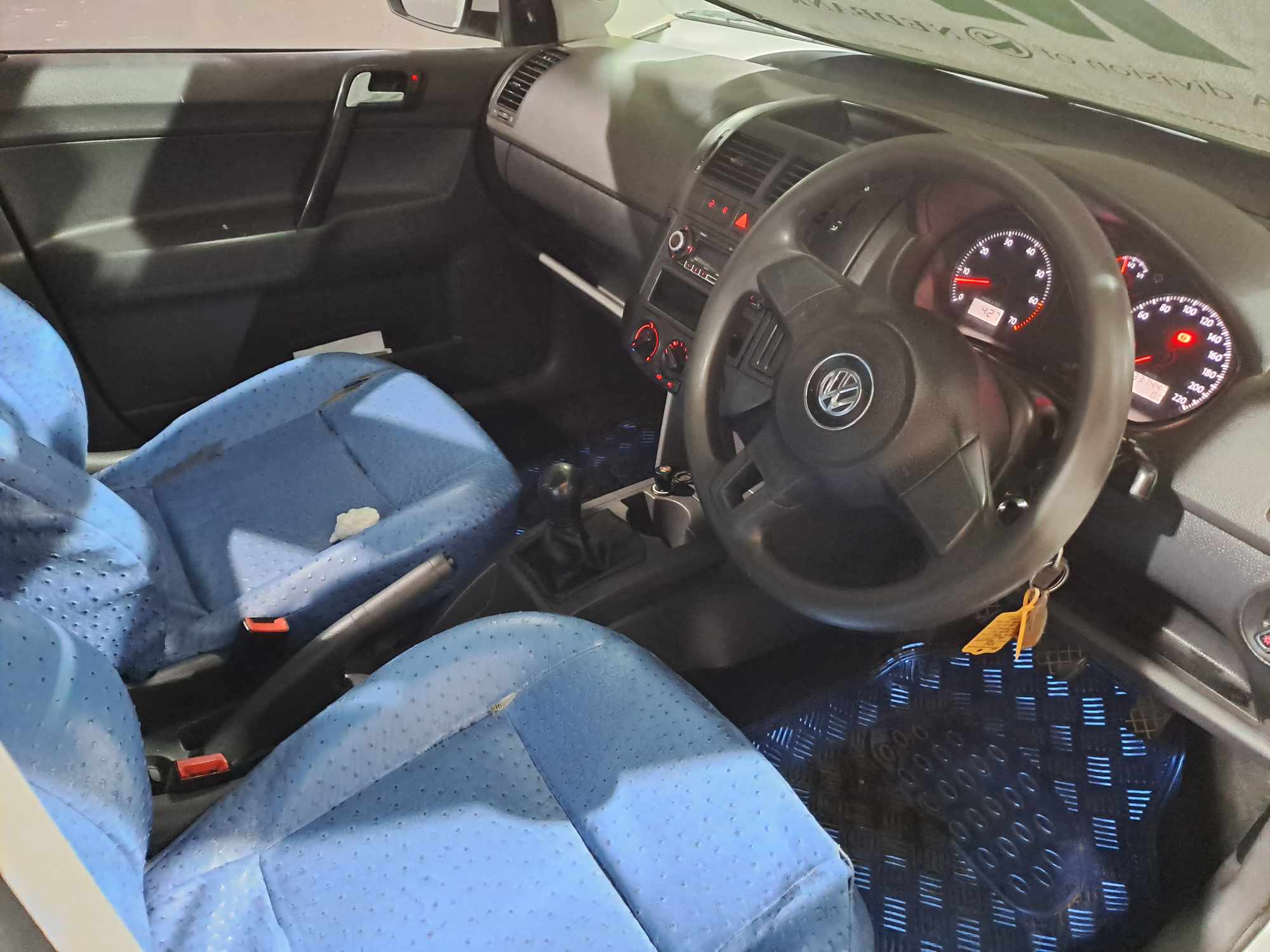2015 Volkswagen Polo Vivo GP 1.4 Trendline 5Dr thumbnail 6