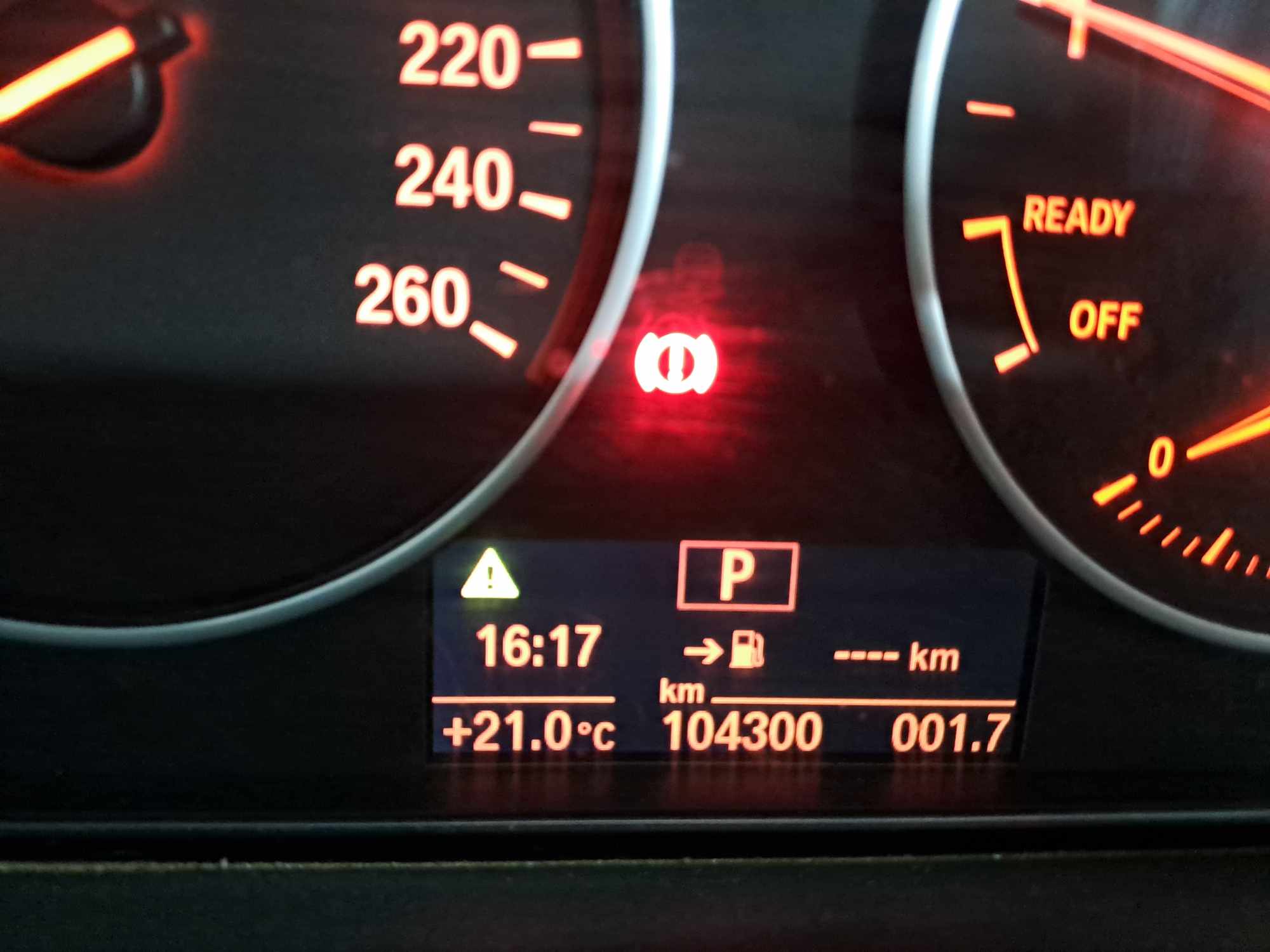 2018 BMW 320i A/T (F30) thumbnail 8