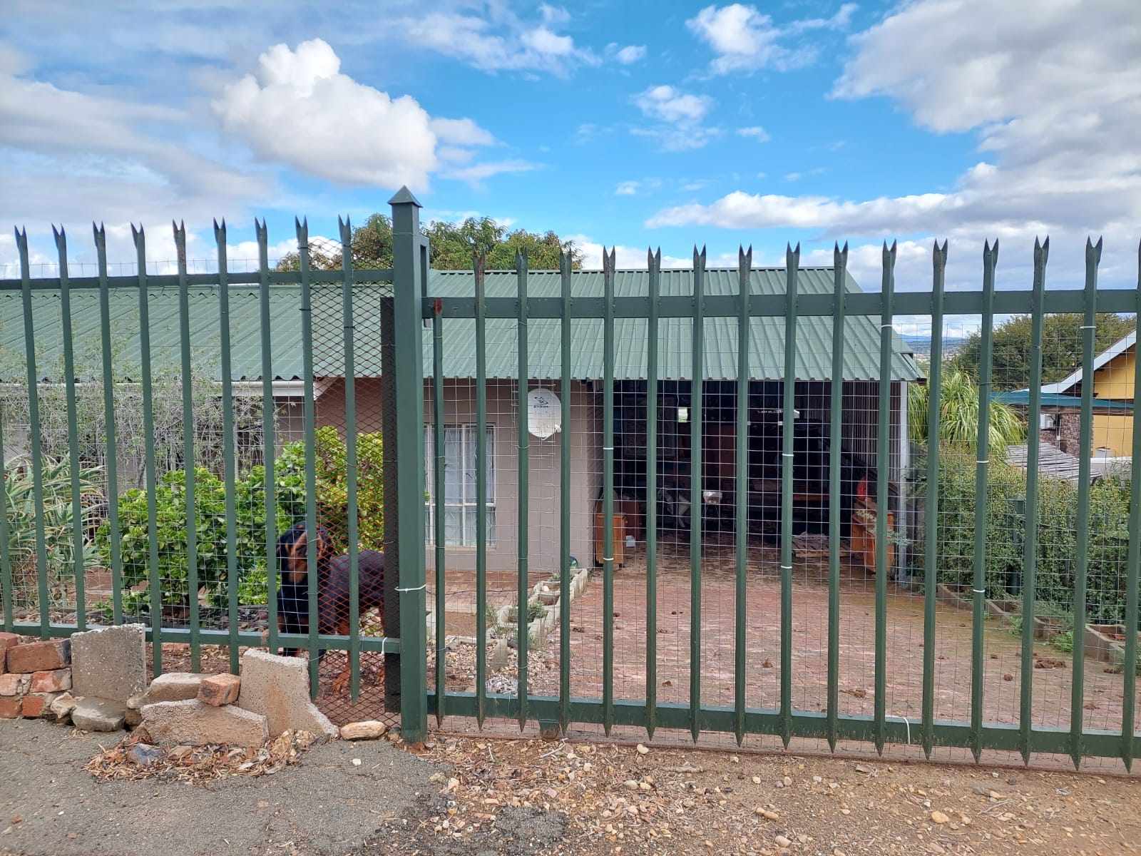 13 Johnson Crescent, Oudtshoorn thumbnail 6