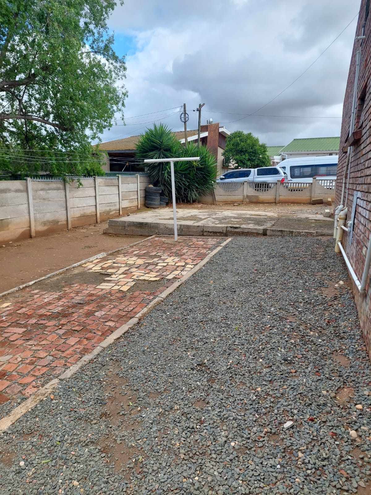 23 Reserwe Street, Oudtshoorn thumbnail 23