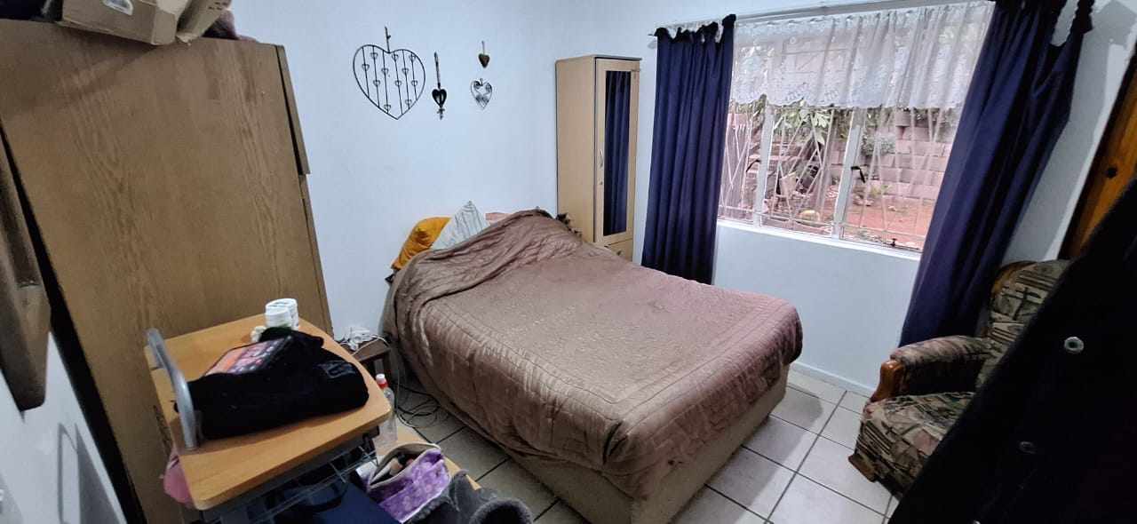 13 Johnson Crescent, Oudtshoorn thumbnail 15