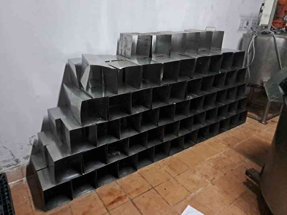 Qty Stainless Moulds