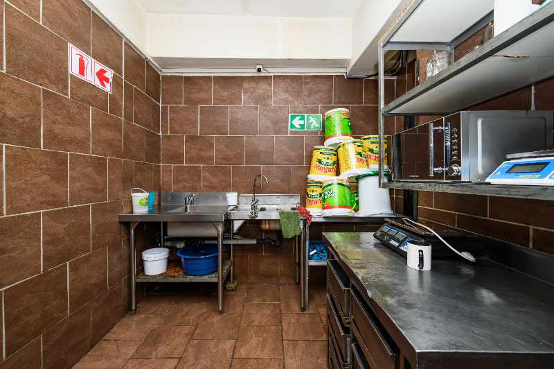 3 Storey - Multi-Tenant - Commercial Property thumbnail 25