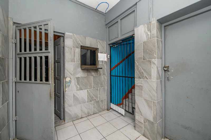 3 Storey - Multi-Tenant - Commercial Property thumbnail 45