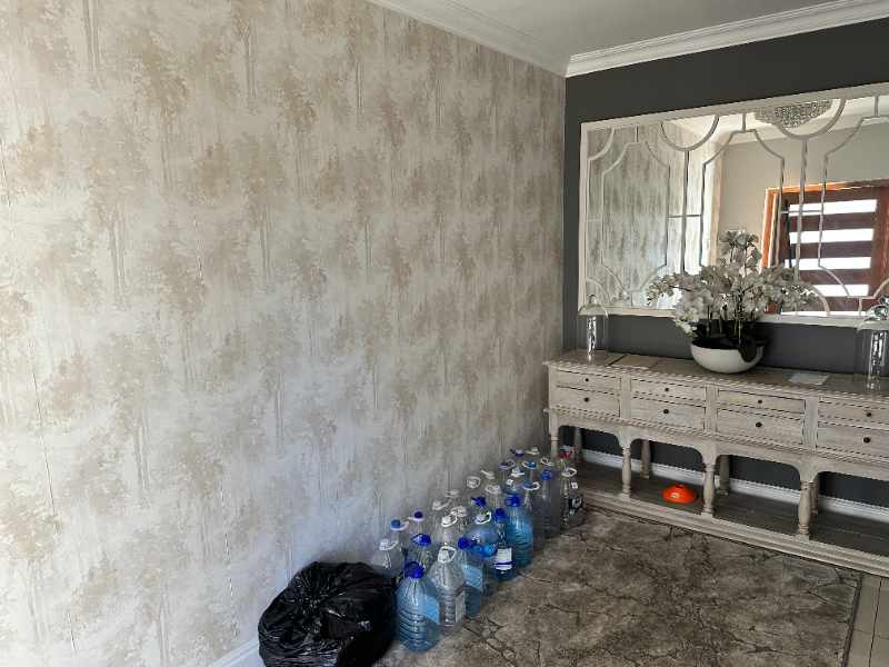Exquisite Family Oasis in Vanes Estate – Secure, Stylish & Made for Entertaining thumbnail 13