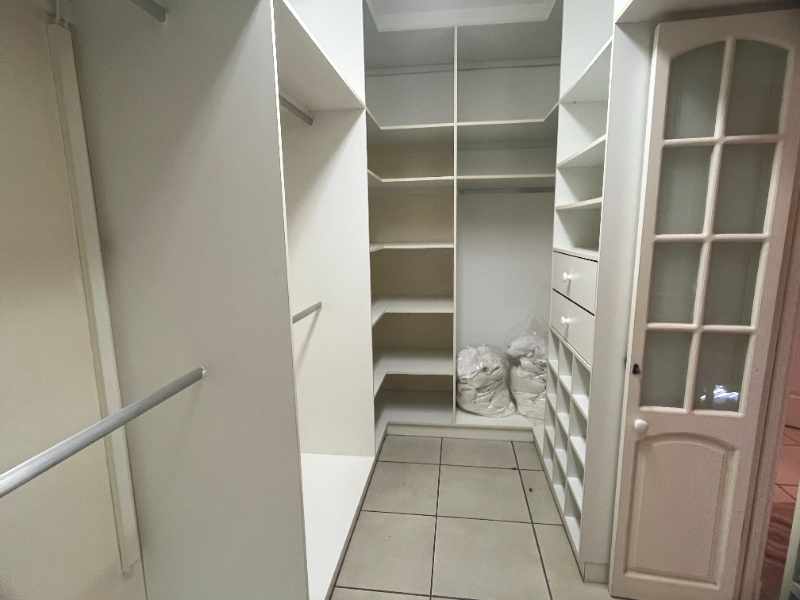 Multi Option Residential Property in Vincent Heights thumbnail 16