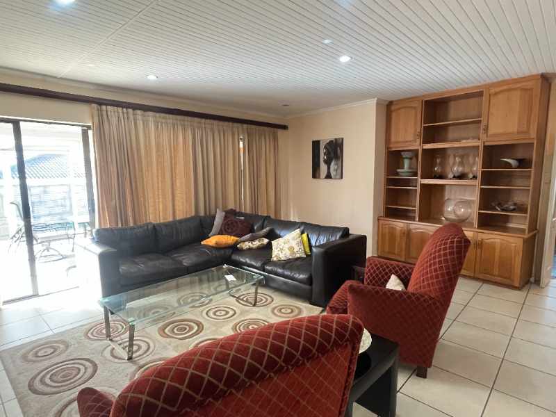 Multi Option Residential Property in Vincent Heights thumbnail 21