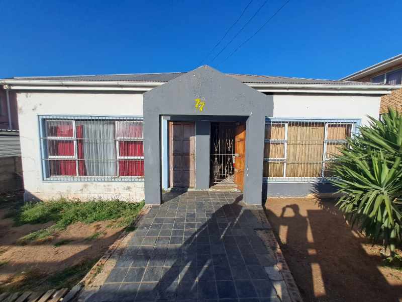 Residential Property With Flatlets thumbnail 8