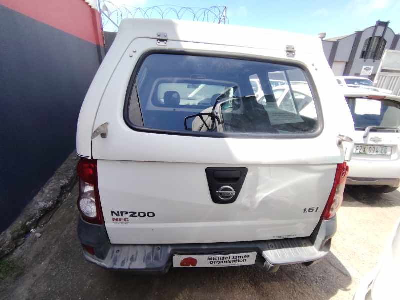 2014 NISSAN NP200 thumbnail 4
