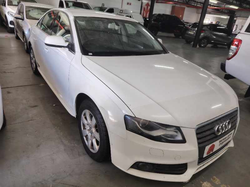 2012 AUDI A4 1.8T thumbnail 4