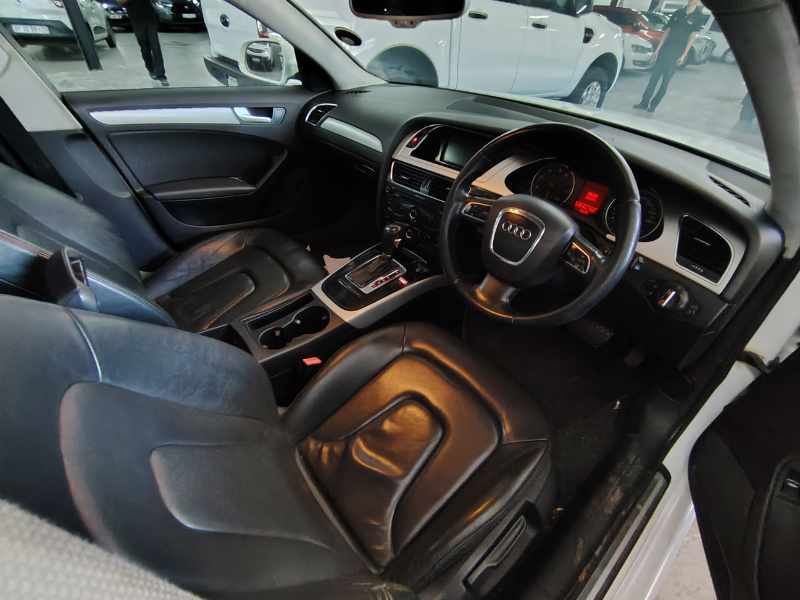 2012 AUDI A4 1.8T thumbnail 6