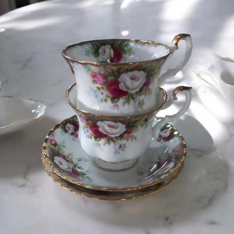 Vintage Royal Albert "Celebration" Tea Set thumbnail 3