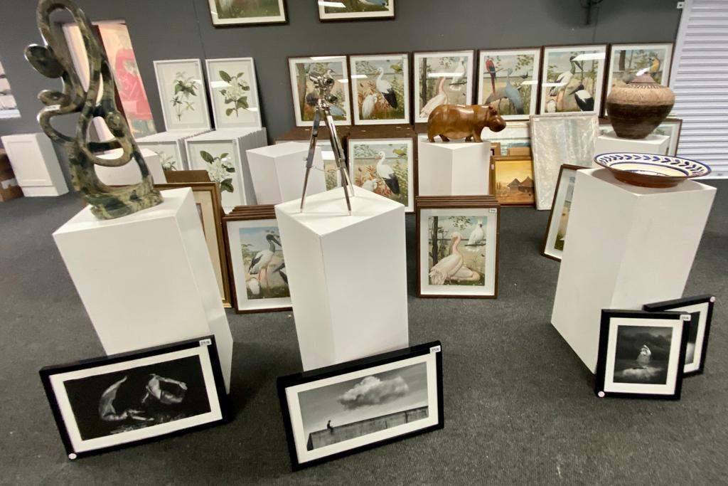 Onsite Auction - Fine Furnishings, Antiques, Collectables And Brand New Watches thumbnail 14