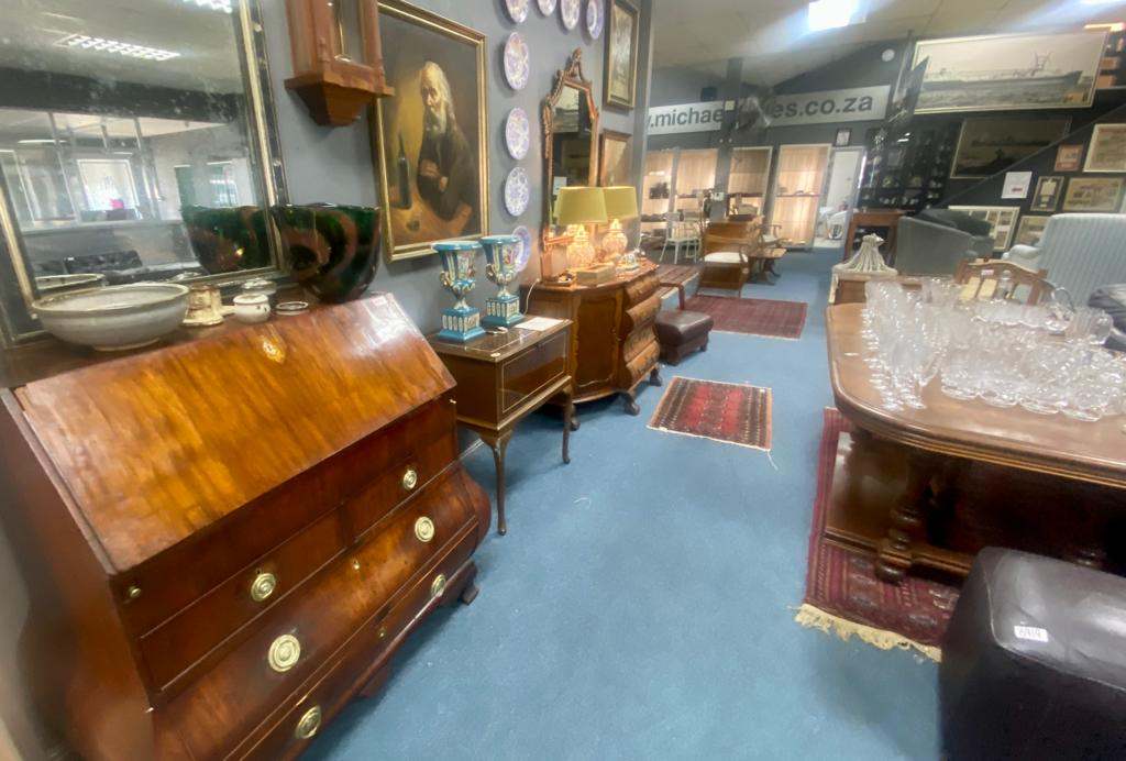 Onsite Auction - Fine Furnishings, Antiques, Collectables And Brand New Watches thumbnail 31