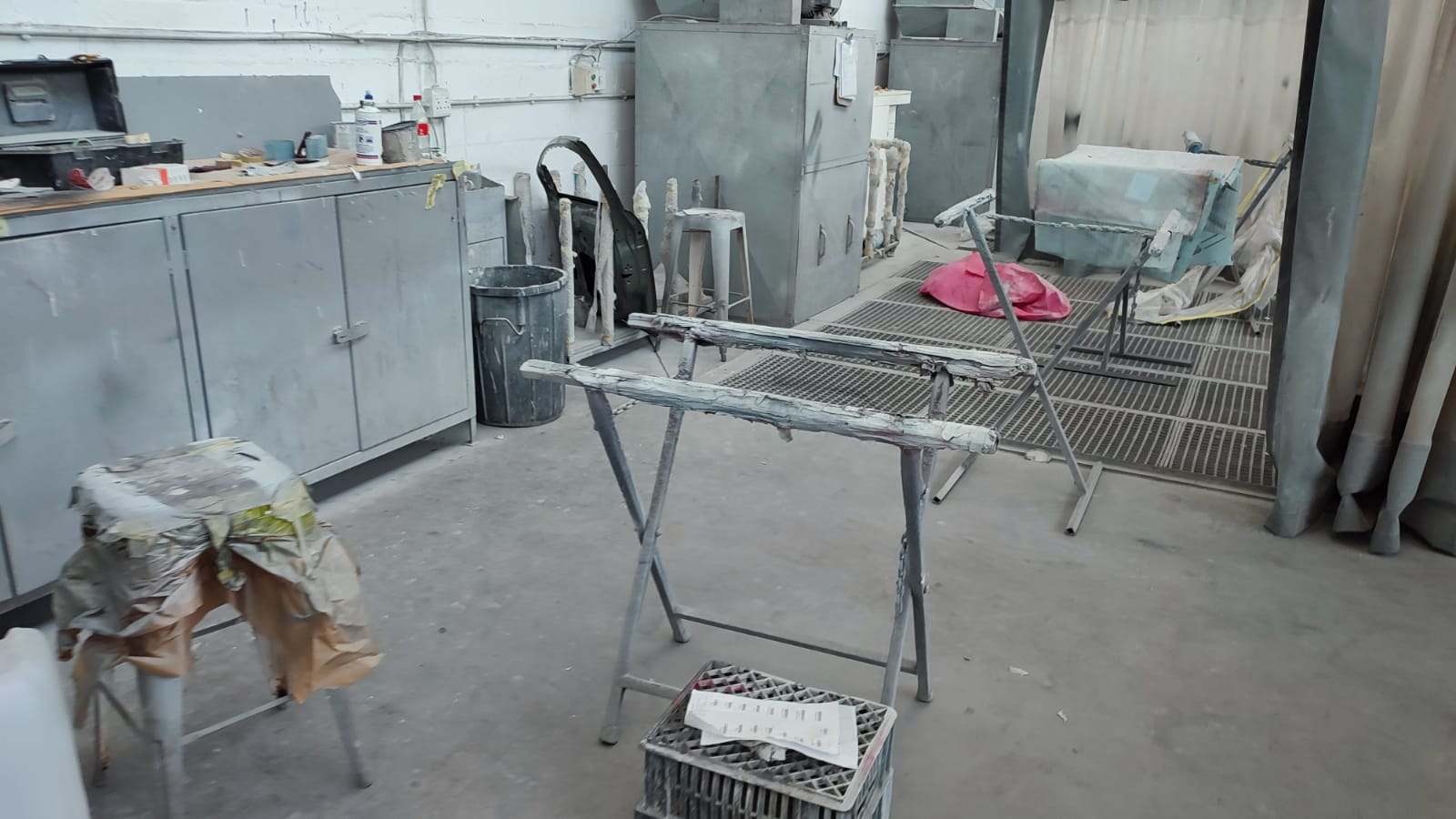 Onsite Liquidation Auction - Panelbeating Workshop thumbnail 13
