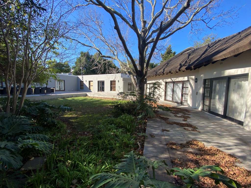 Prime Business Location - Somerset West thumbnail 2