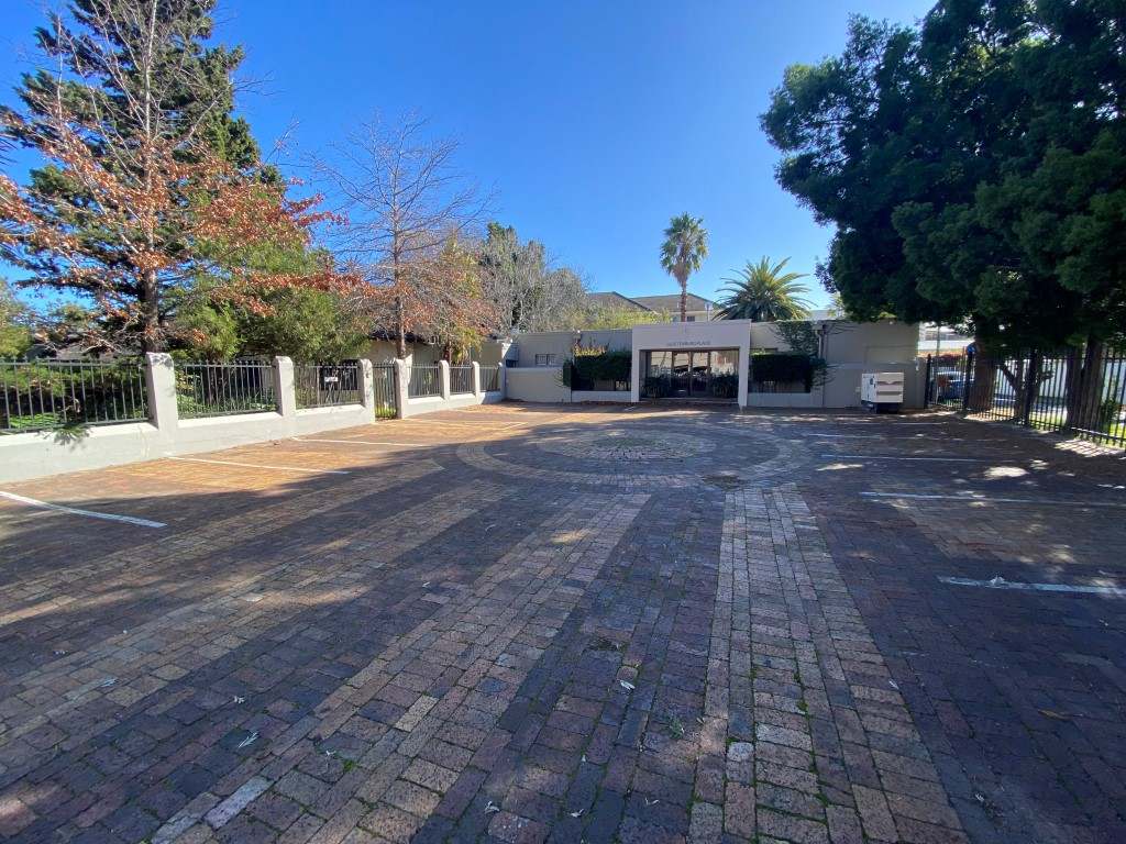 Prime Business Location - Somerset West thumbnail 12