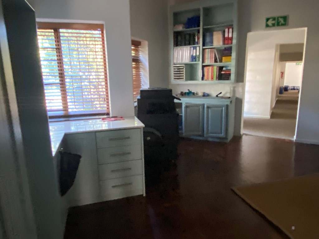 Prime Business Location - Somerset West thumbnail 35