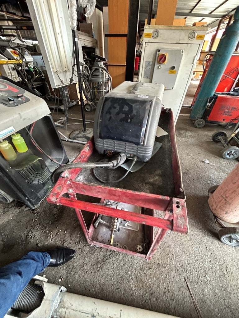 Onsite Liquidation Auction - Panelbeating Workshop thumbnail 45