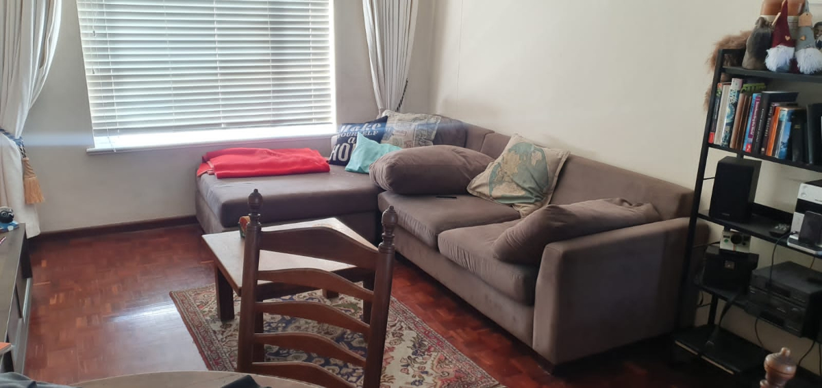 Apartment In Green Point With Views Of Lion's Head And Signal Hill thumbnail 6