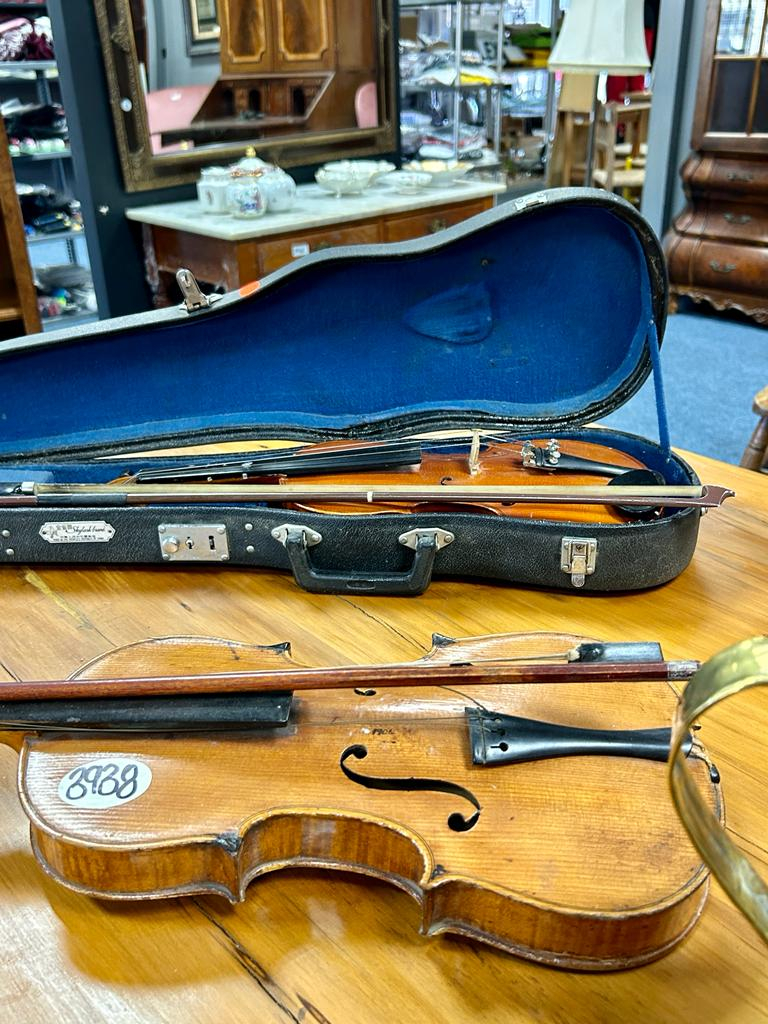 Onsite Auction - Household Items, Sports Equipment, Clothing, Etc thumbnail 7