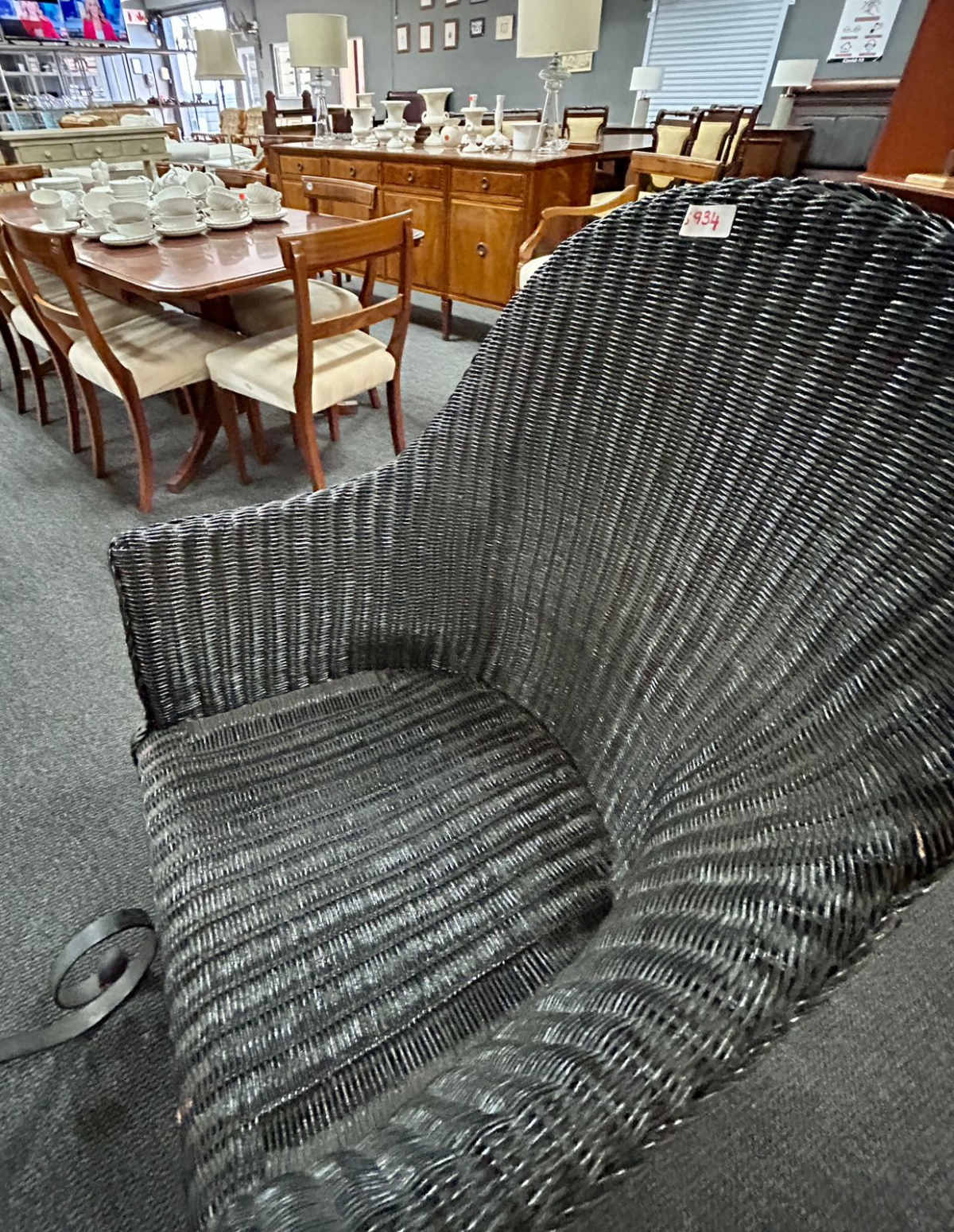 Onsite Auction - Household Items, Sports Equipment, Clothing, Etc thumbnail 20