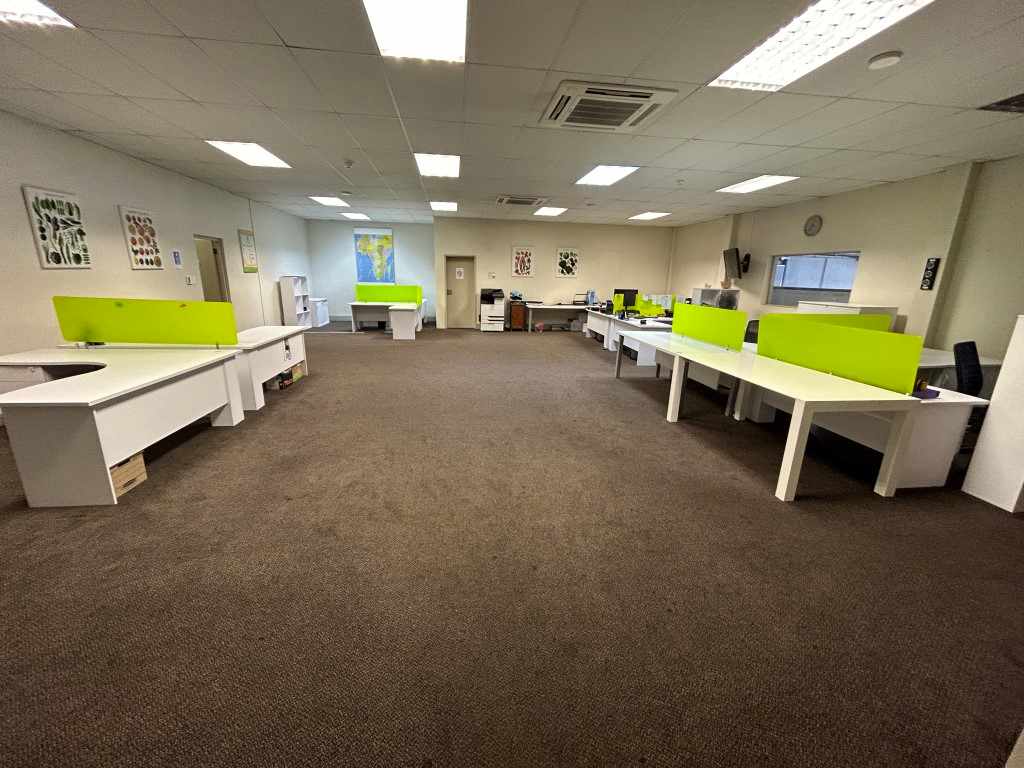 Office Furniture And Equipment thumbnail 3