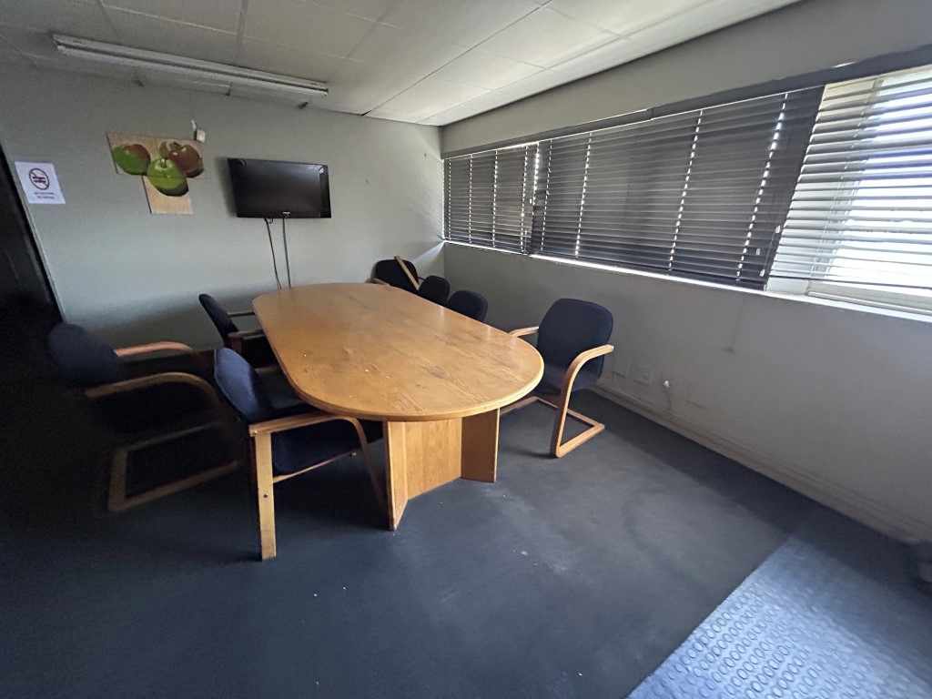 Office Furniture And Equipment thumbnail 8