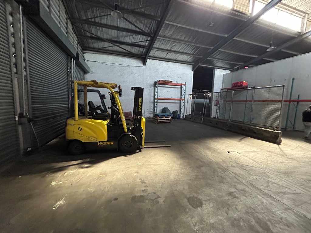 Hysters And Forklifts thumbnail 9