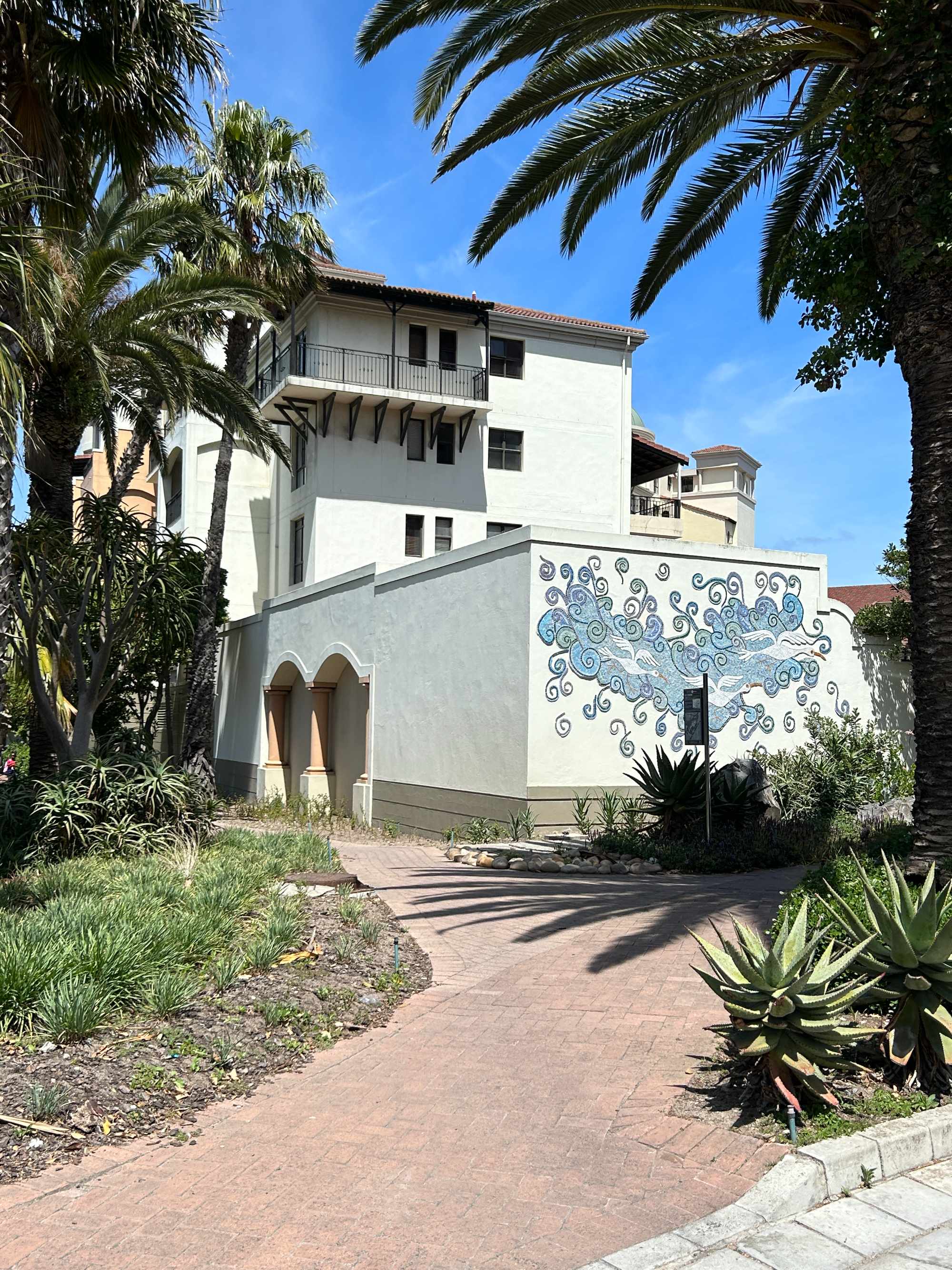 Liquidation Auction - Retail Commercial Unit - Century City thumbnail 2