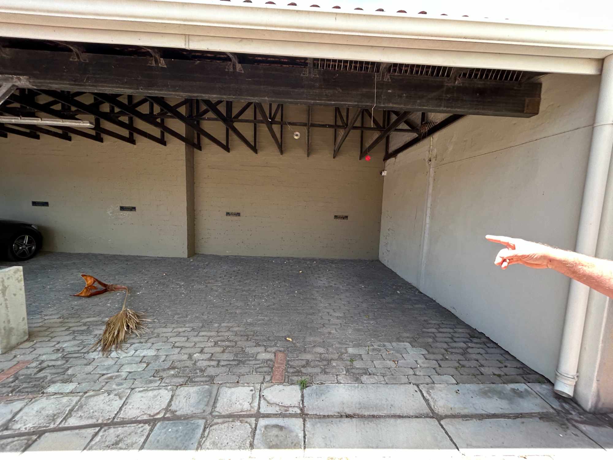 Liquidation Auction - Retail Commercial Unit - Century City thumbnail 24