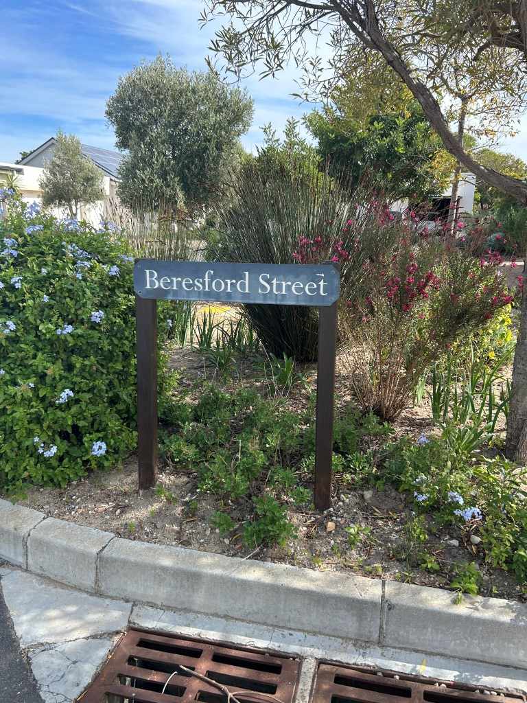 Beautiful Retirement Home In Secure Estate - Somerset West thumbnail 3
