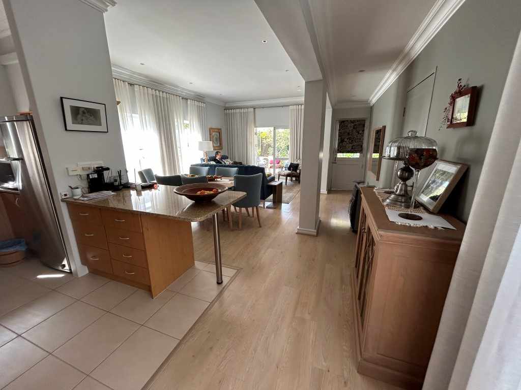 Beautiful Retirement Home In Secure Estate - Somerset West thumbnail 16