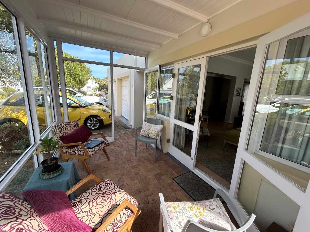 Beautiful Retirement Home In Secure Estate - Somerset West thumbnail 21