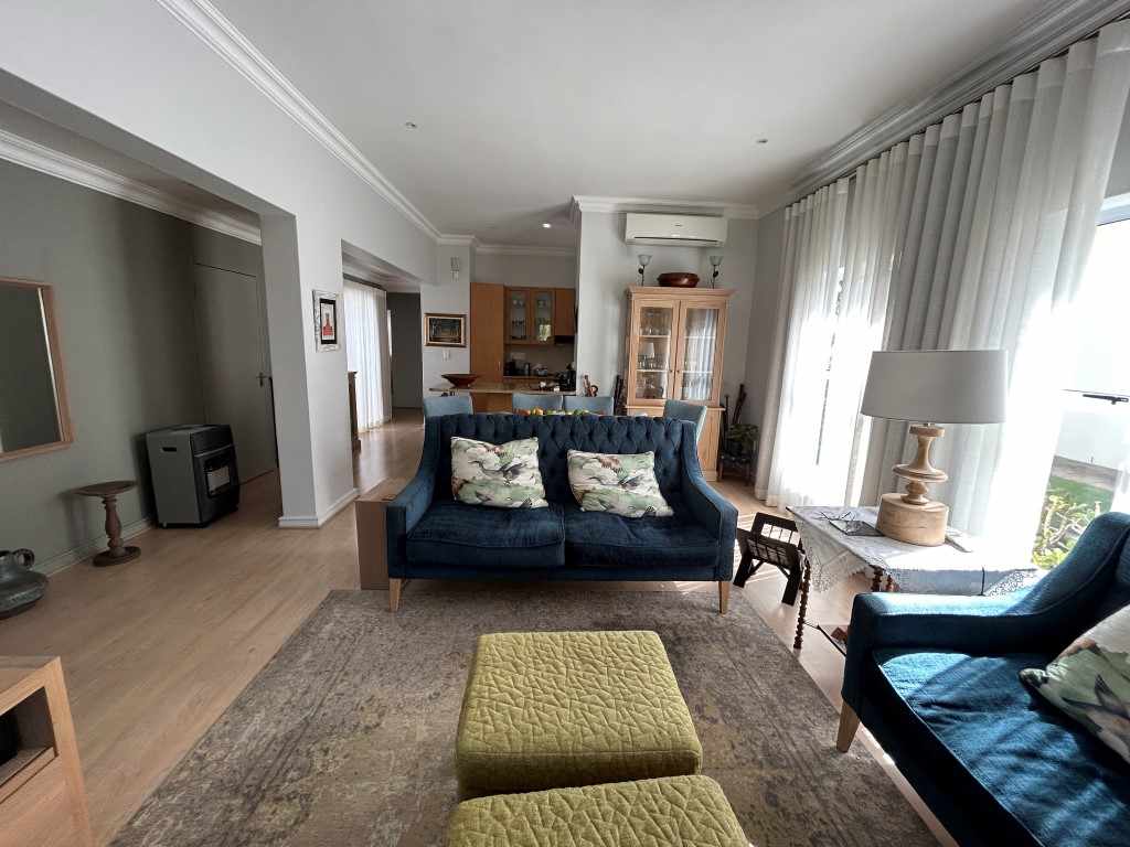 Beautiful Retirement Home In Secure Estate - Somerset West thumbnail 23