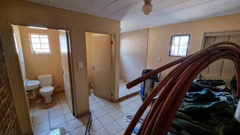 Onsite Liquidation Auction - Investment Opportunity thumbnail 7