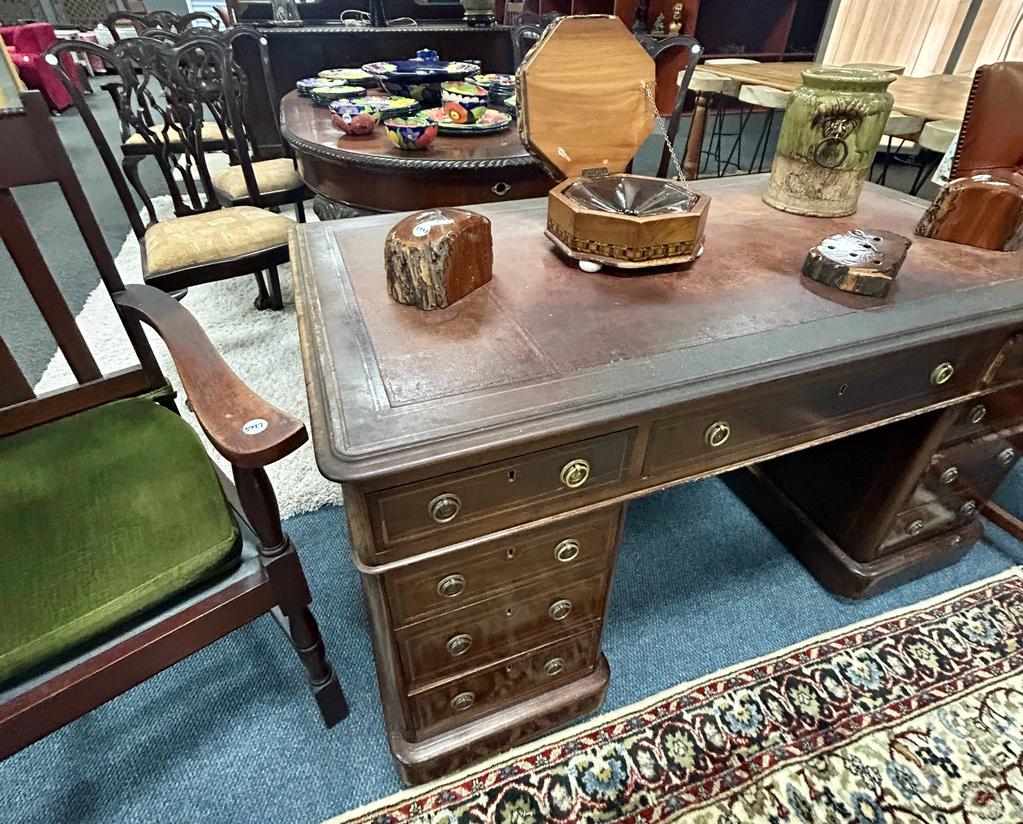 Warehouse Auction - Somerset West thumbnail 12