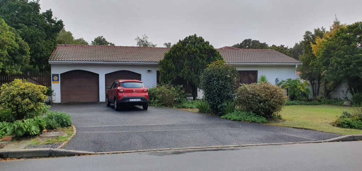 Onsite Liquidation Auction - Superb Location - Eversdal
