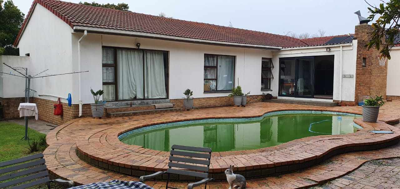 Lovely Family Home In Eversdal thumbnail 6