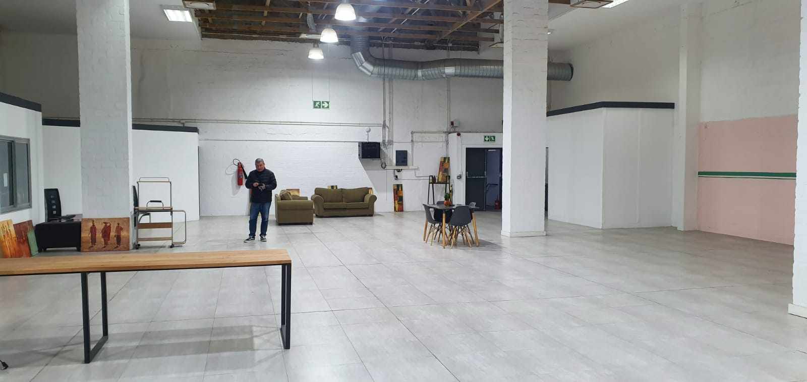 Spacious Commercial Unit - Maitland thumbnail 6